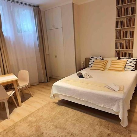 Studio Flat In The Center Of בודפשט מראה חיצוני תמונה